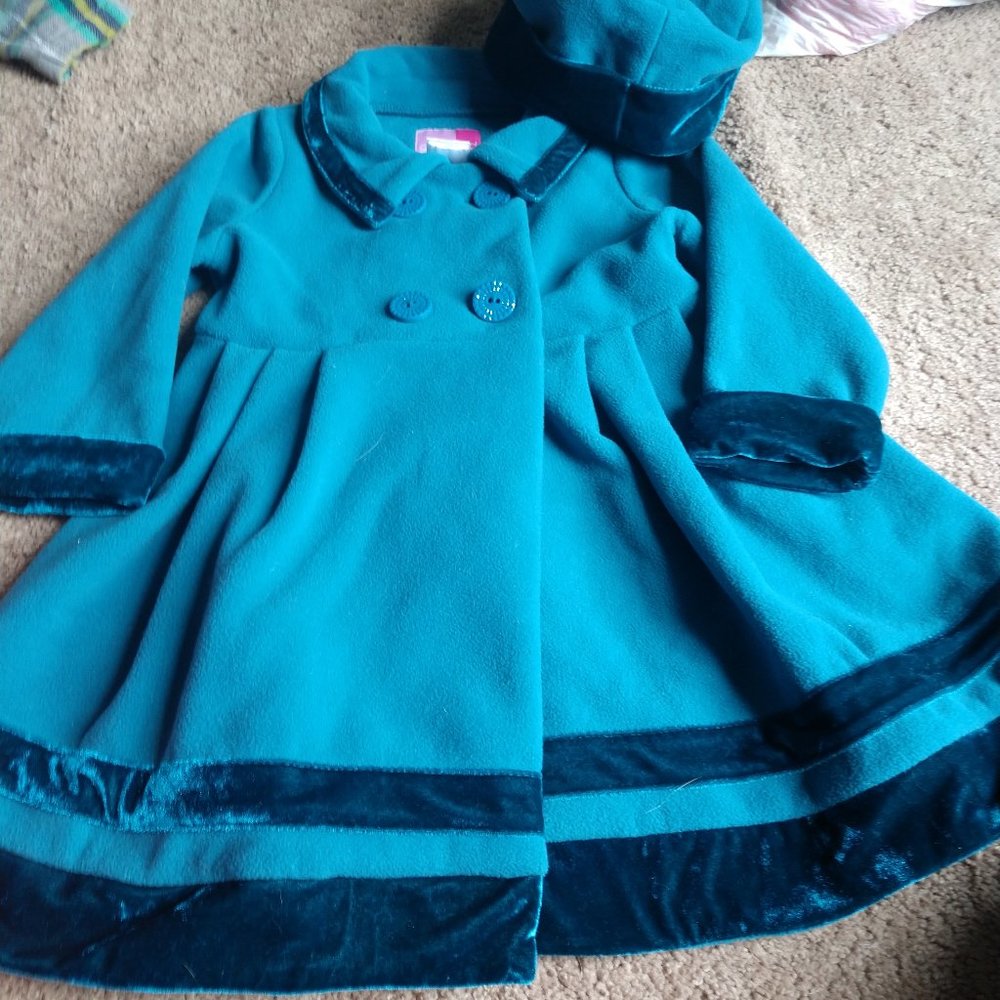 Girl's jacket and hat